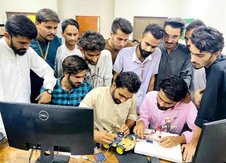 this is Robotics & Automation Lab image
